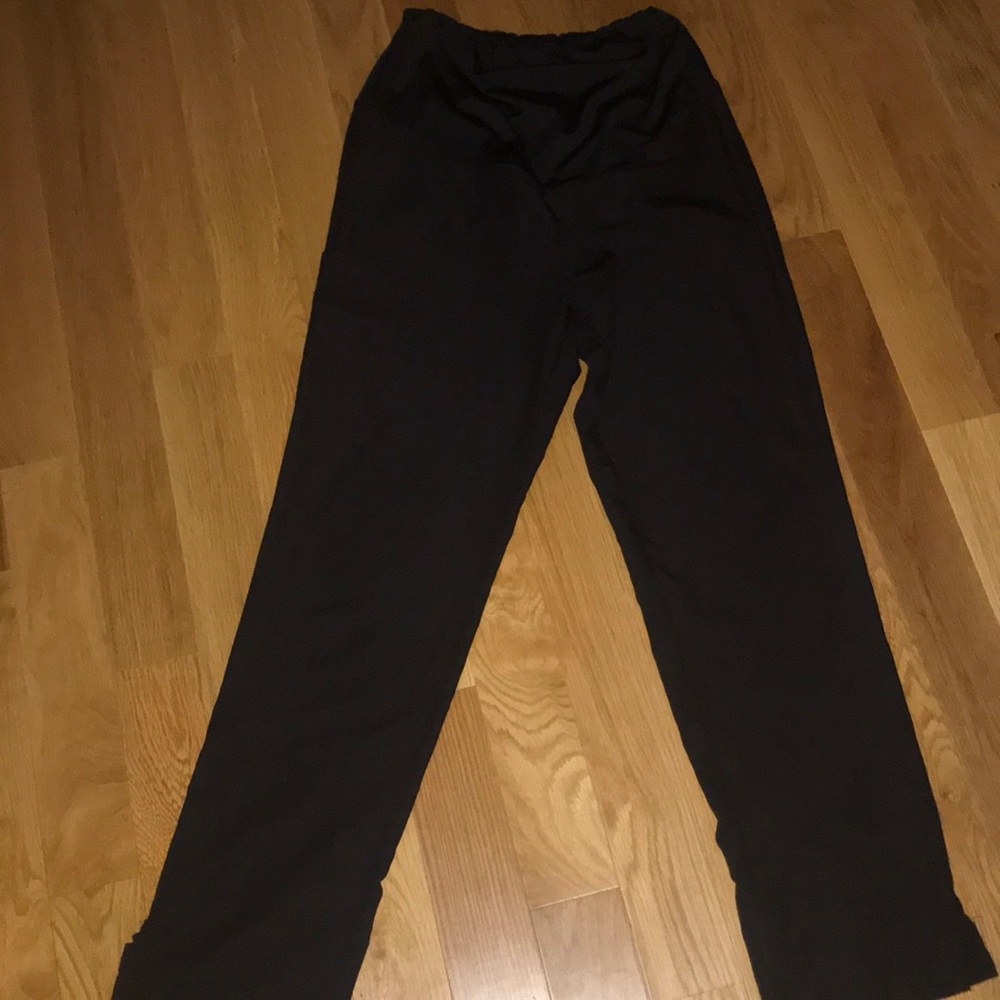 Maternity scrub pants size small!